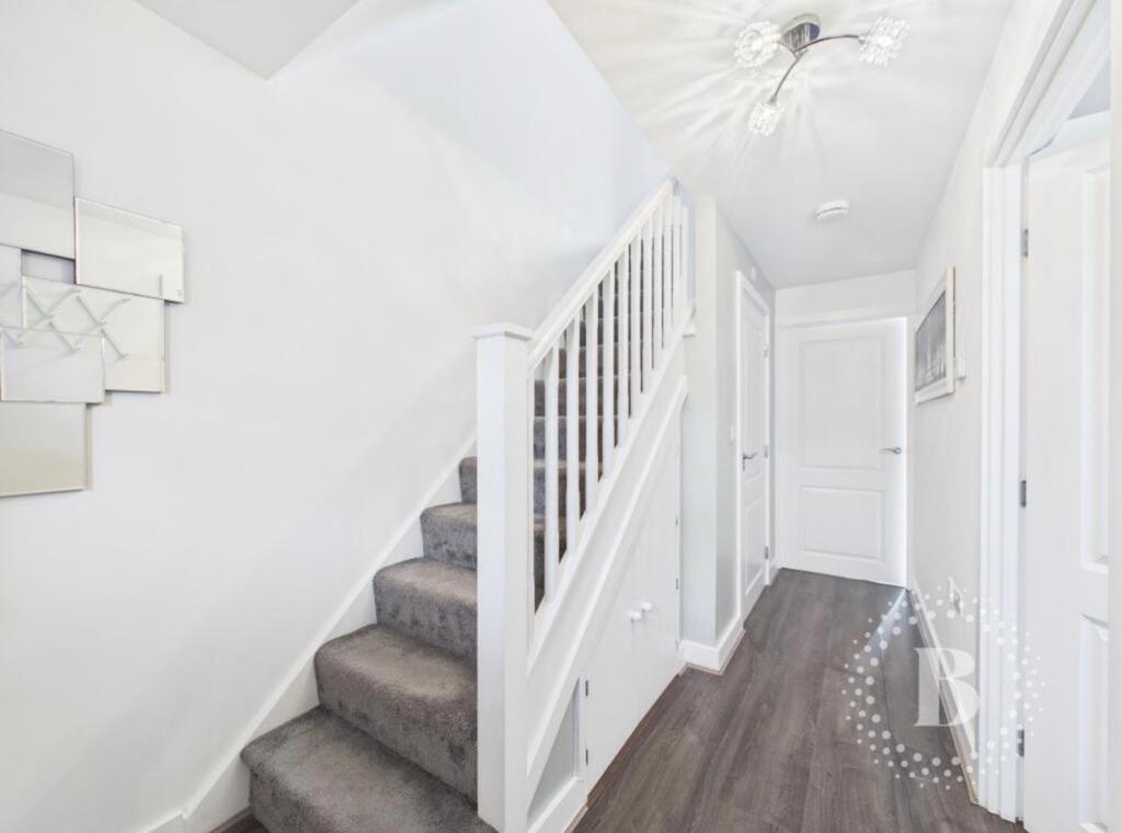Stylish 2 Bed House 